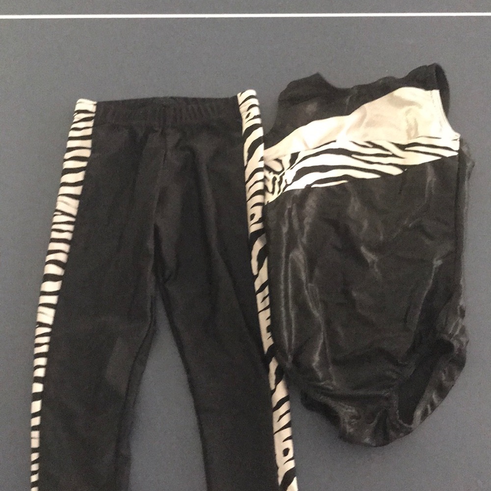 Gymnastics leotard and matching pants